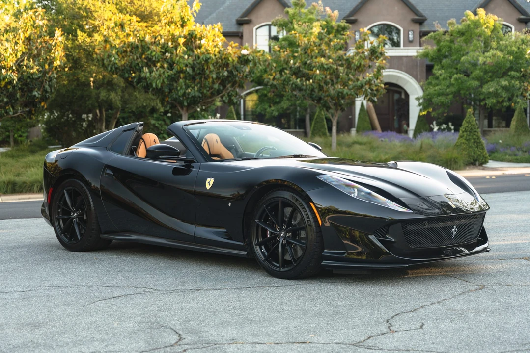 2022 Ferrari 812 GTS - Image 2 of 31