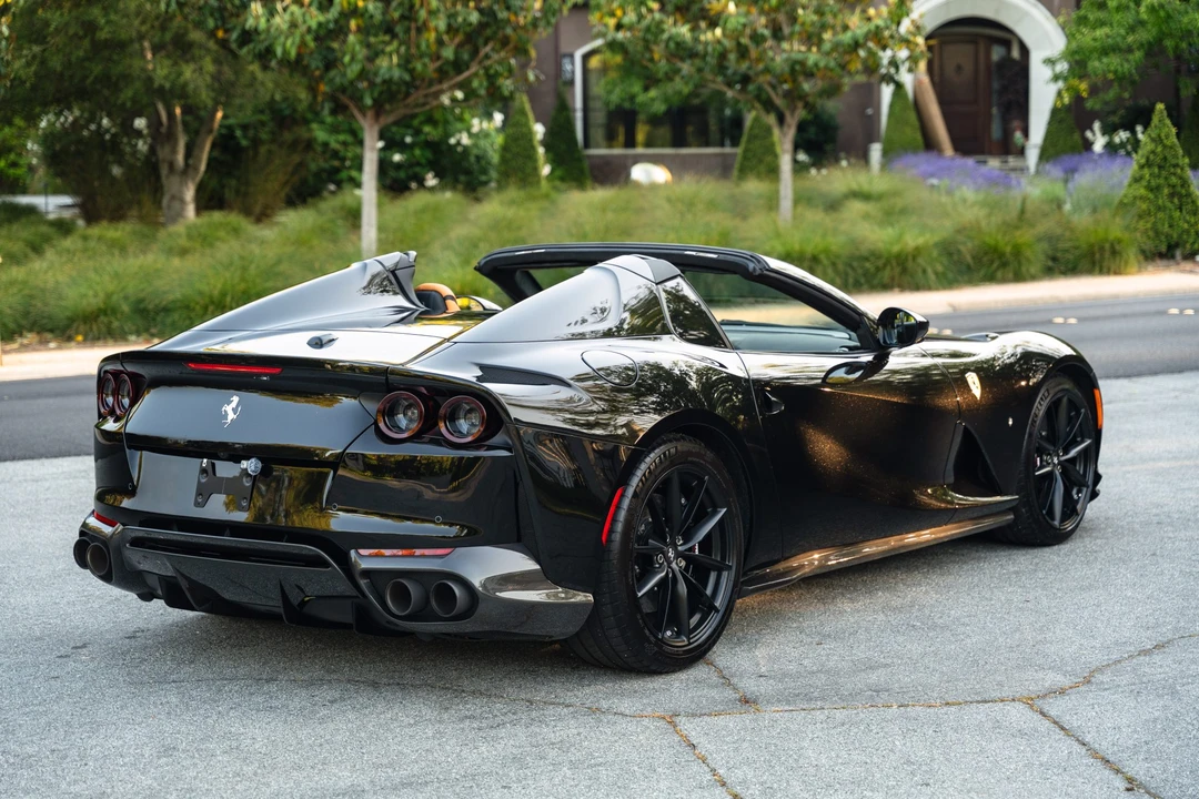 2022 Ferrari 812 GTS - Image 13 of 31