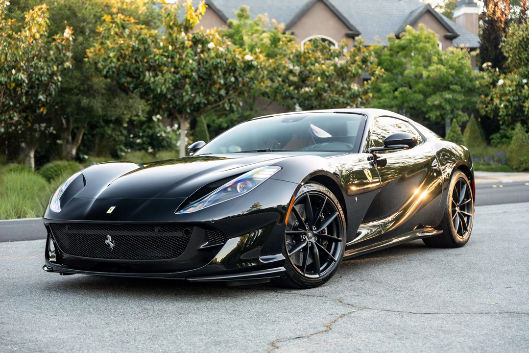 2022 Ferrari 812 GTS - Image 23 of 31
