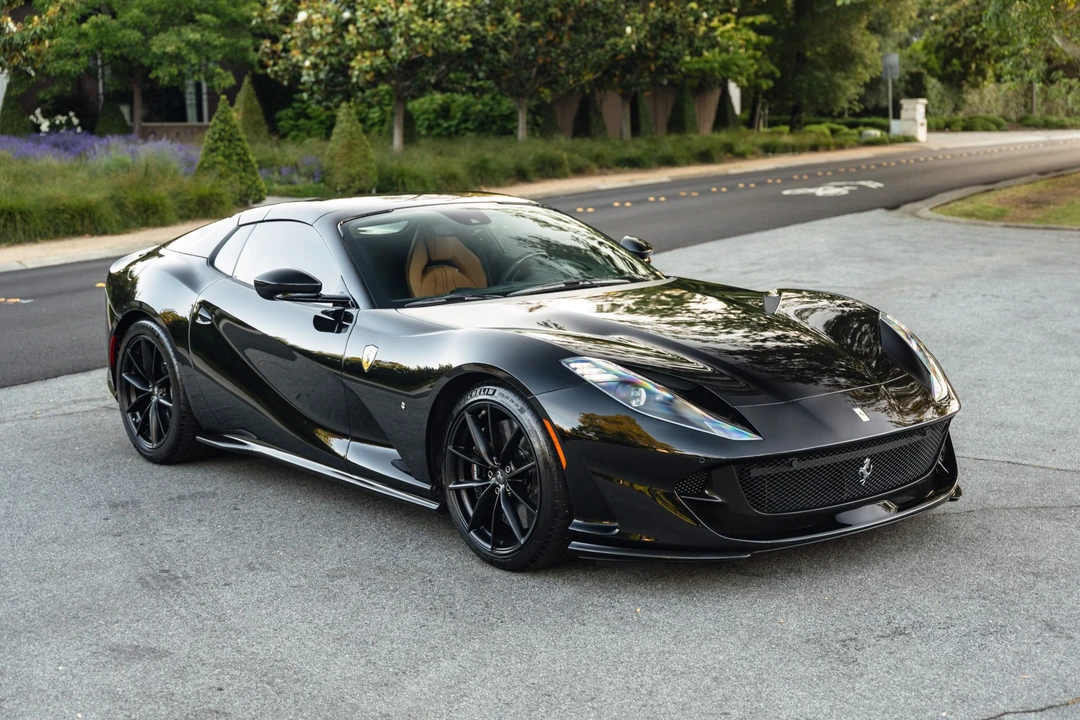 2022 Ferrari 812 GTS - Image 17 of 31