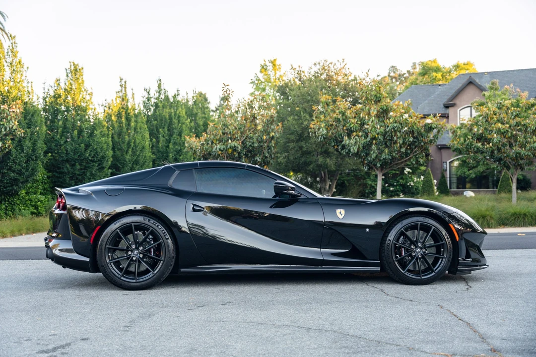 2022 Ferrari 812 GTS - Image 30 of 31
