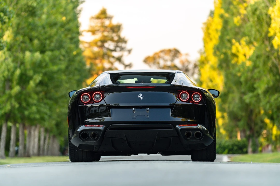 2022 Ferrari 812 GTS - Image 28 of 31
