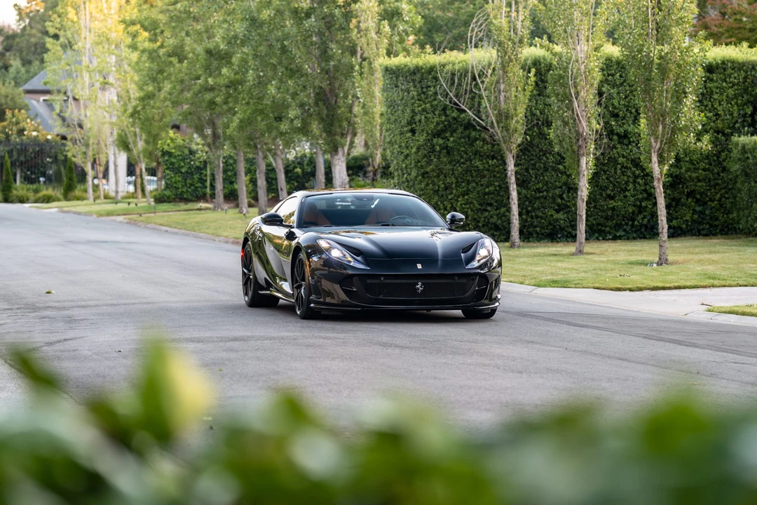 2022 Ferrari 812 GTS - Image 15 of 31