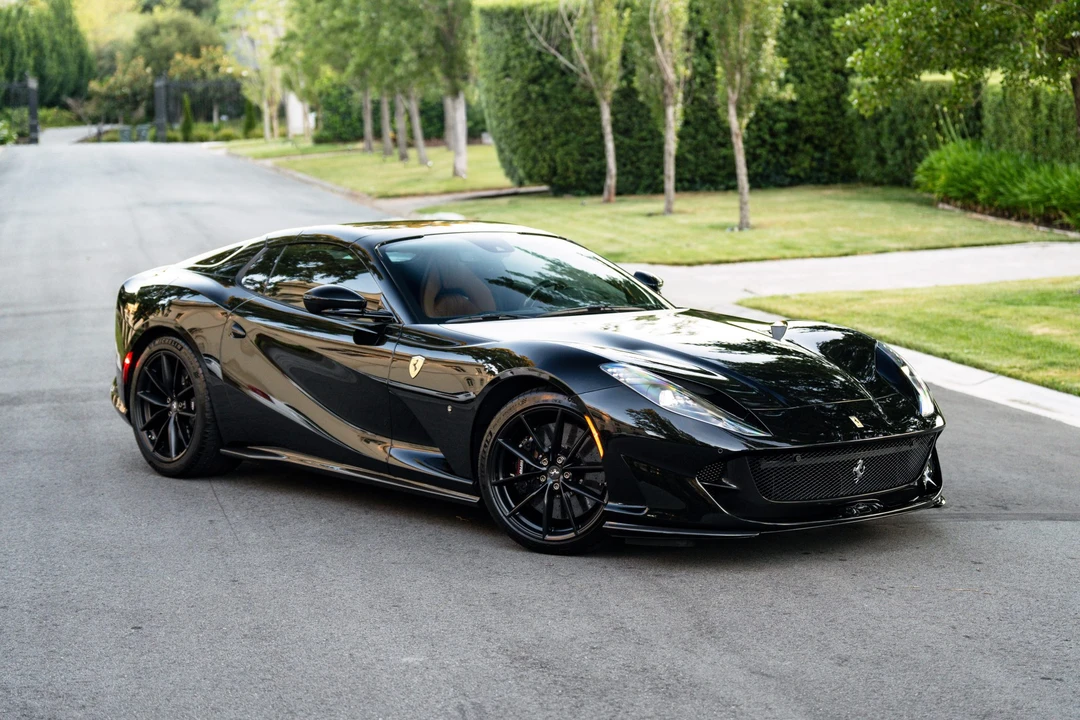 2022 Ferrari 812 GTS - Image 18 of 31