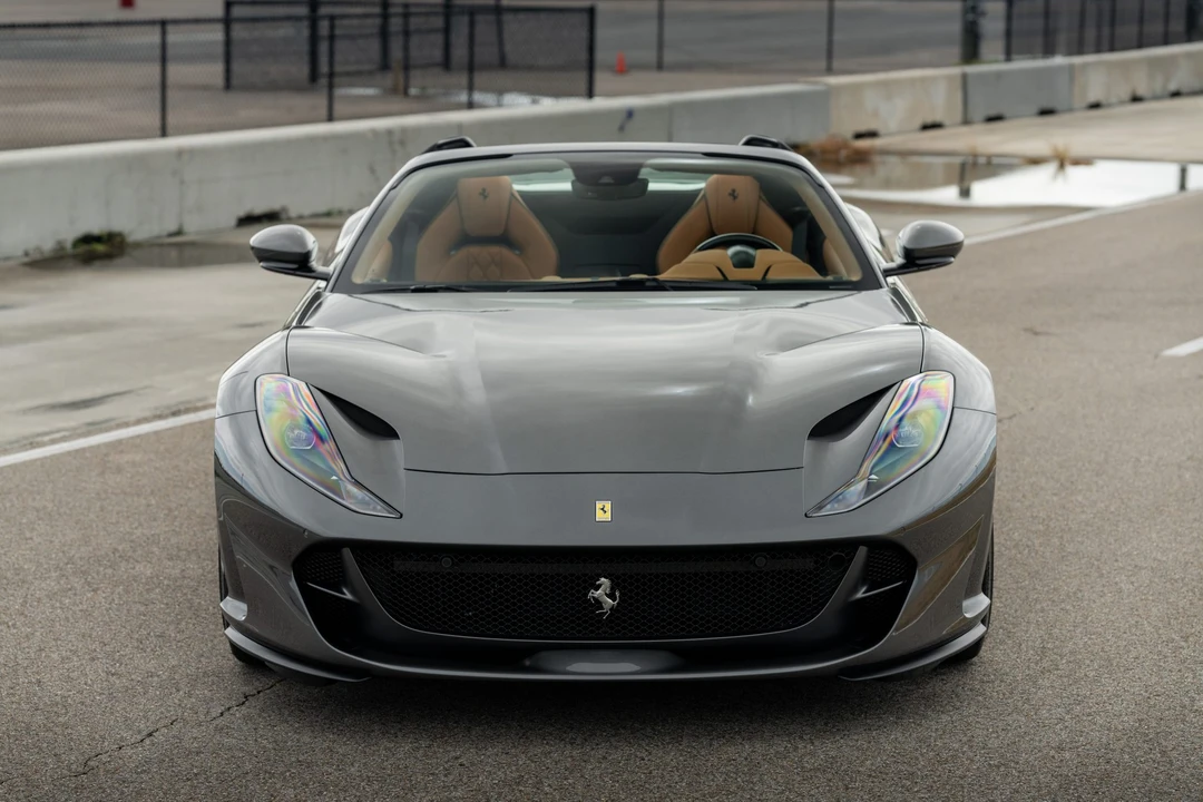 2022 Ferrari 812 GTS - Image 14 of 31