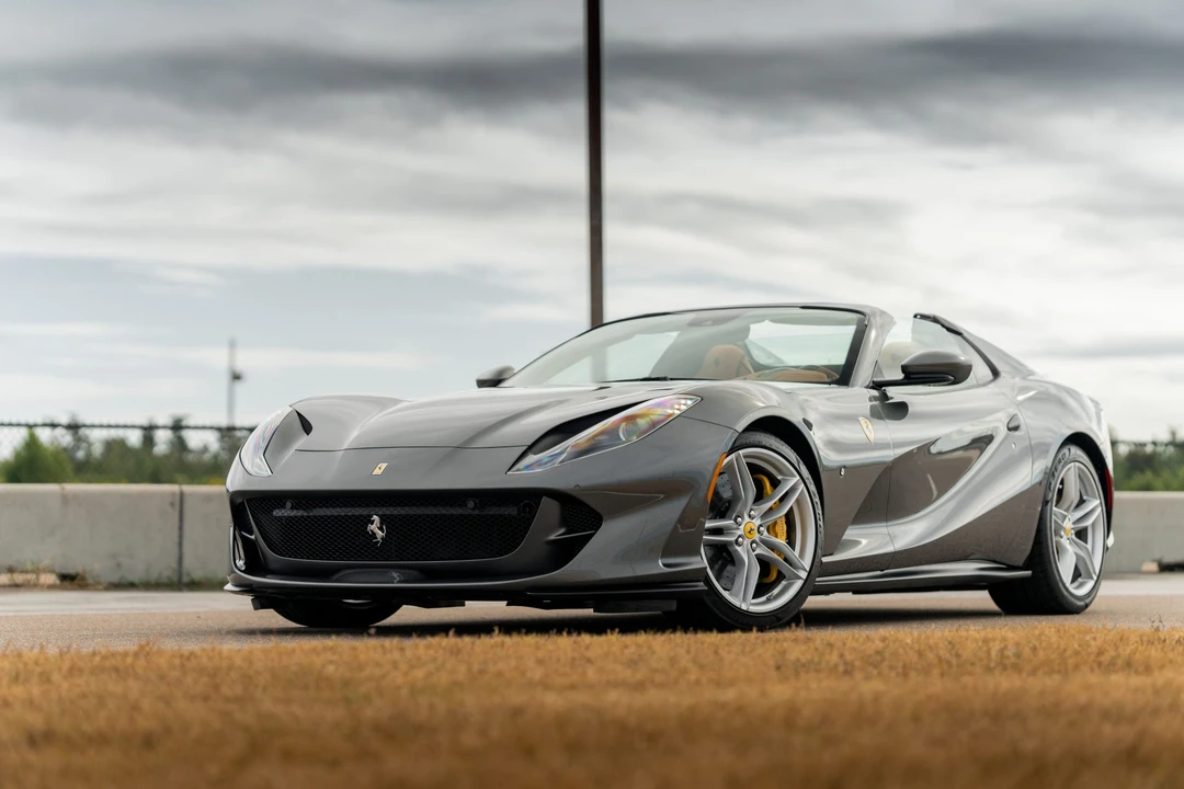 2022 Ferrari 812 GTS - Image 16 of 31