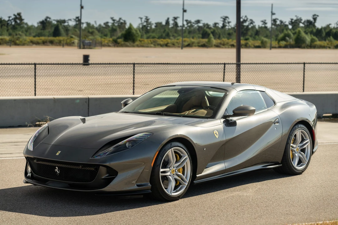 2022 Ferrari 812 GTS - Image 3 of 31