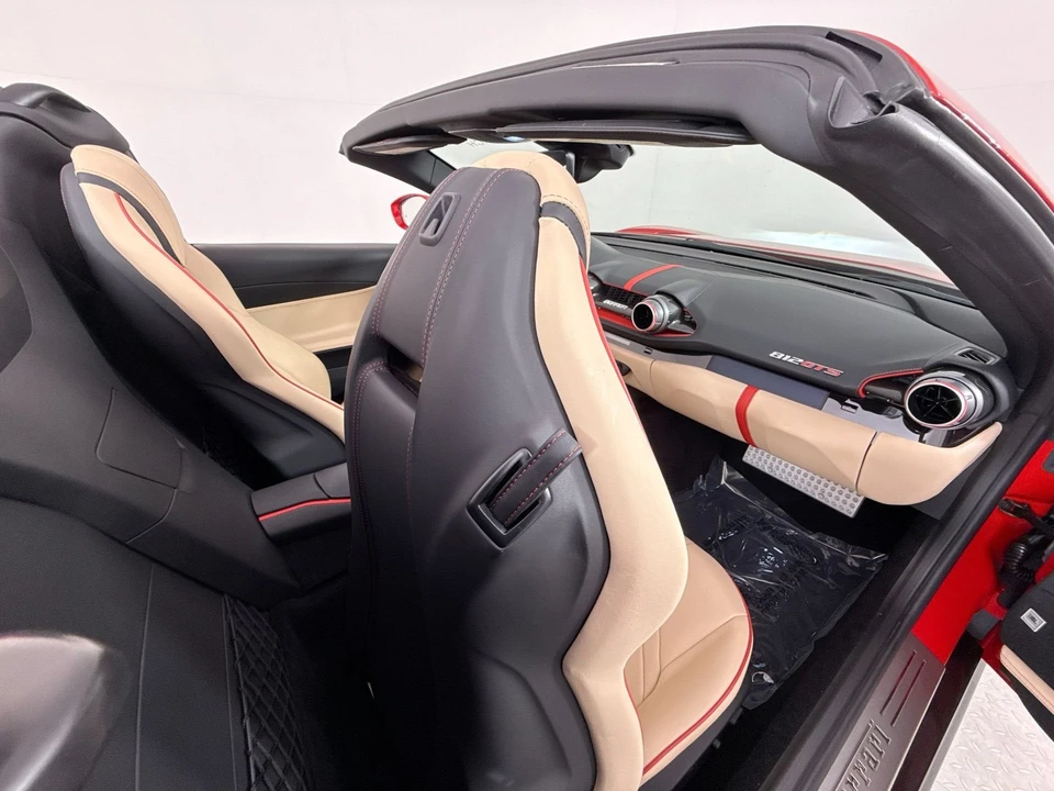 2022 Ferrari 812 GTS - Image 22 of 29