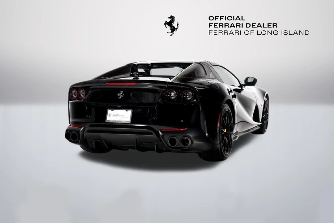 2022 Ferrari 812 GTS - Image 11 of 31