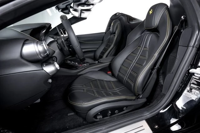 2022 Ferrari 812 GTS - Image 4 of 31