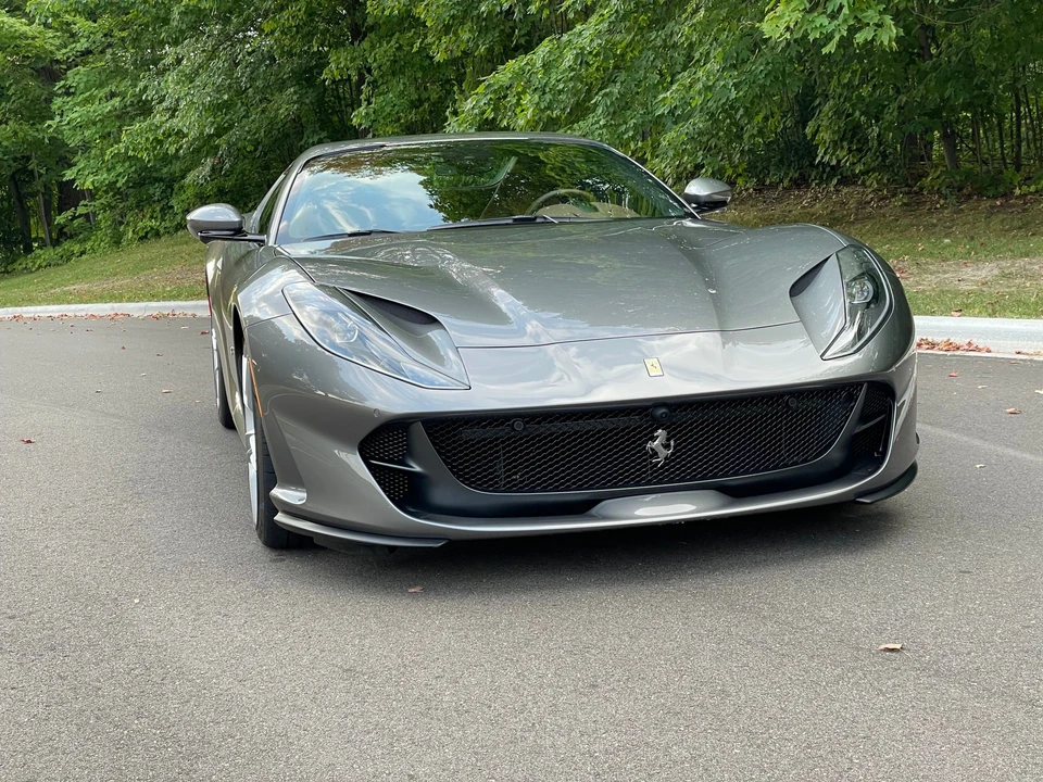 2022 Ferrari 812 GTS - Image 28 of 31