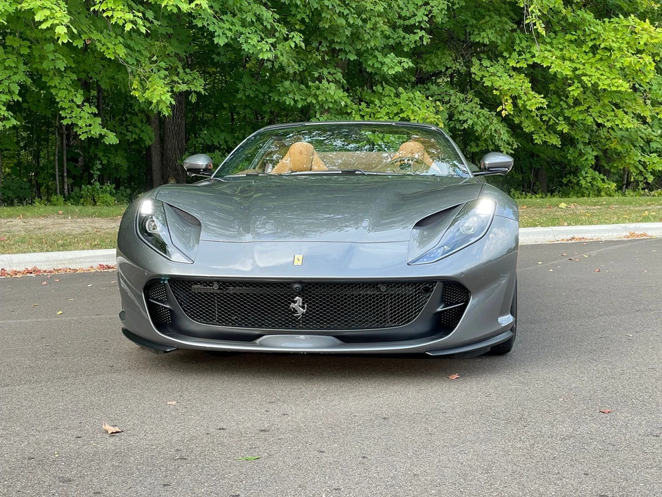 2022 Ferrari 812 GTS - Image 2 of 31