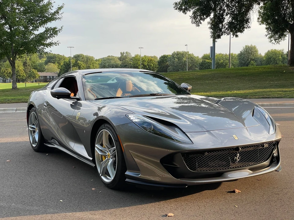 2022 Ferrari 812 GTS - Image 29 of 31