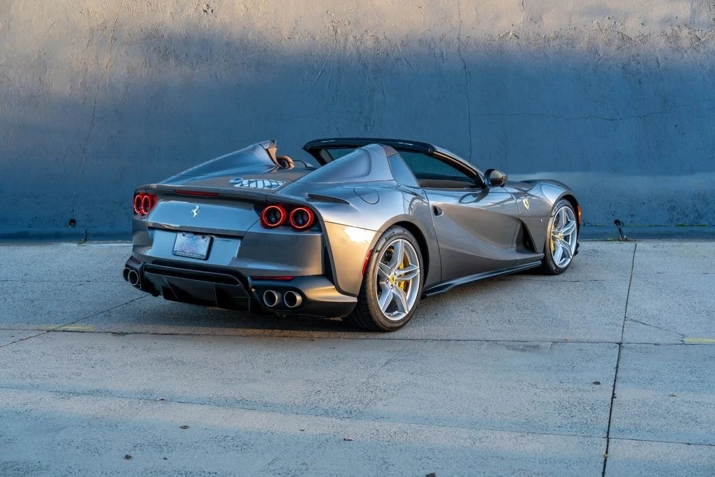 2022 Ferrari 812 GTS - Image 11 of 21