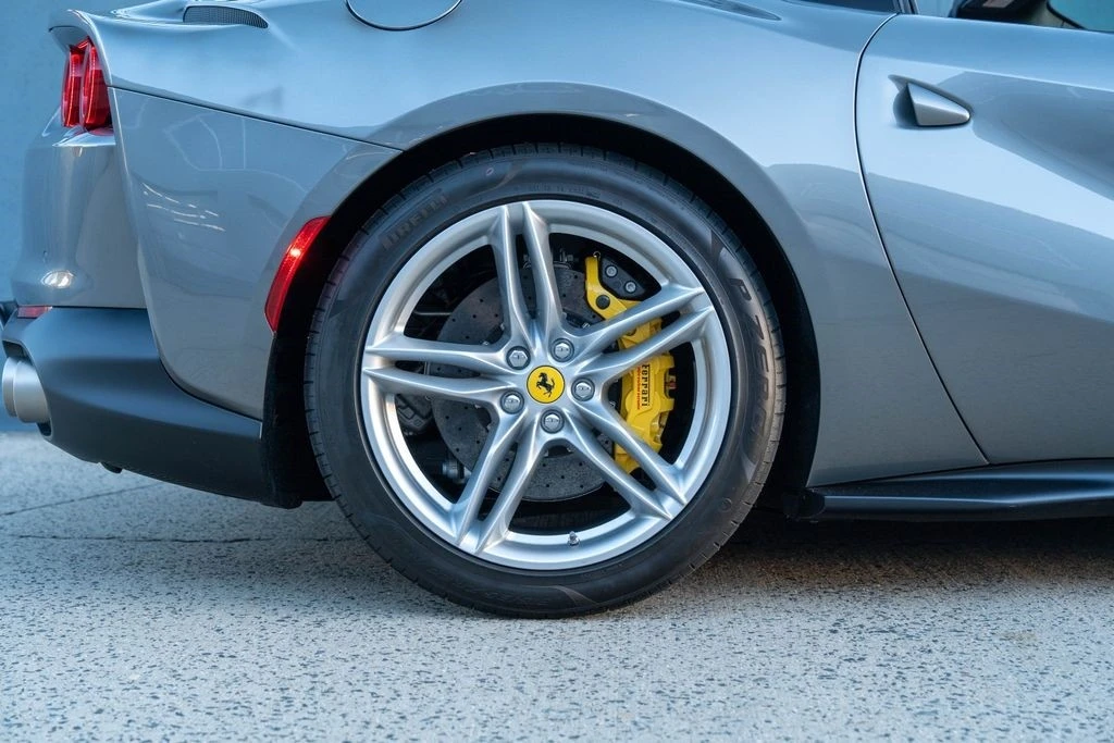2022 Ferrari 812 GTS - Image 14 of 21