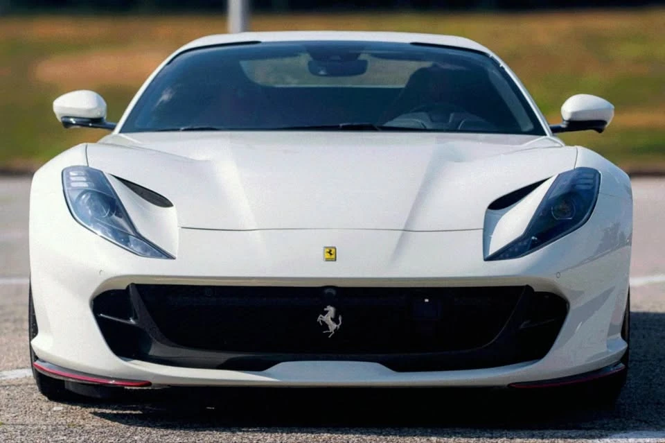 2022 Ferrari 812 GTS - Image 2 of 13