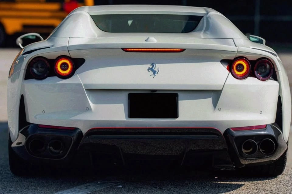 2022 Ferrari 812 GTS - Image 6 of 13