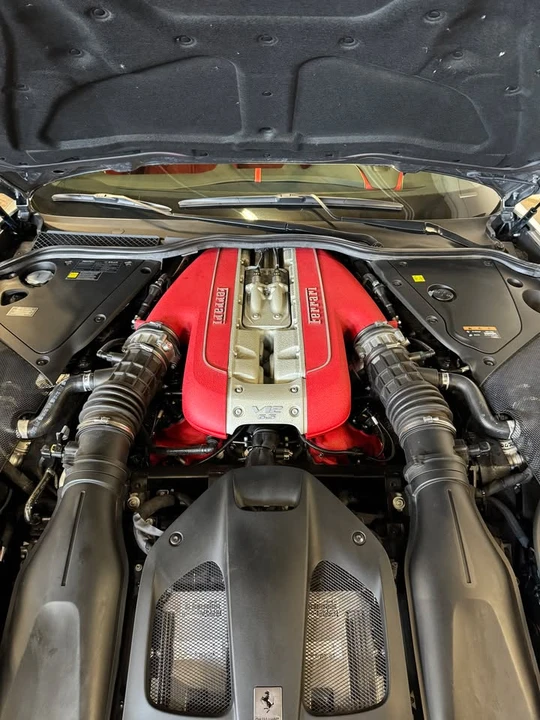 2022 Ferrari 812 GTS - Image 5 of 6