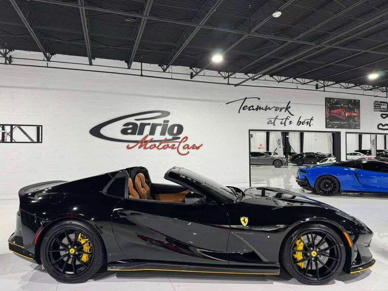 2022 Ferrari 812 GTS - Image 7 of 17