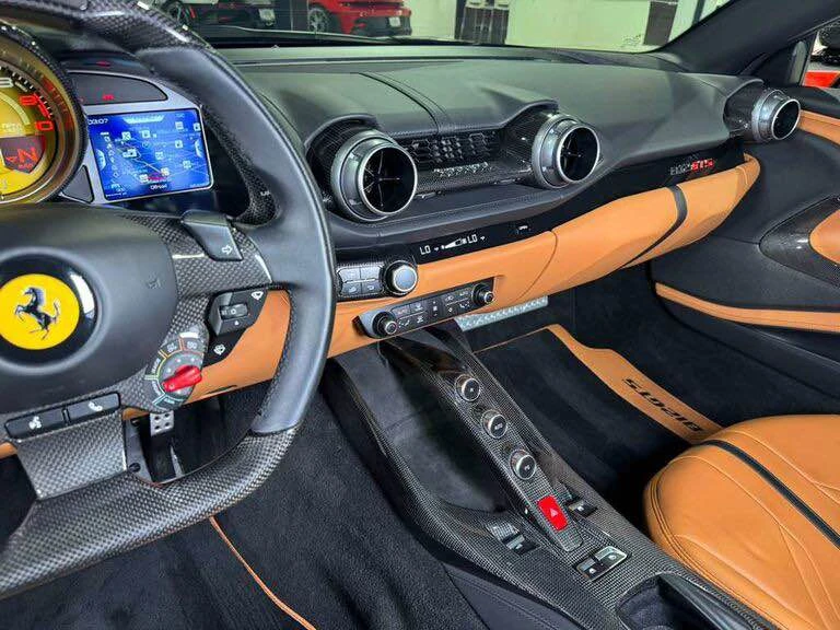 2022 Ferrari 812 GTS - Image 12 of 17