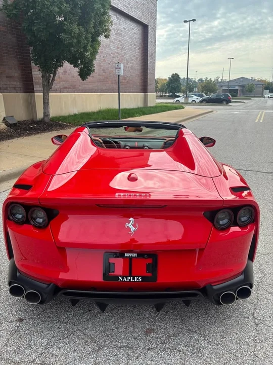 2022 Ferrari 812 GTS - Image 2 of 16