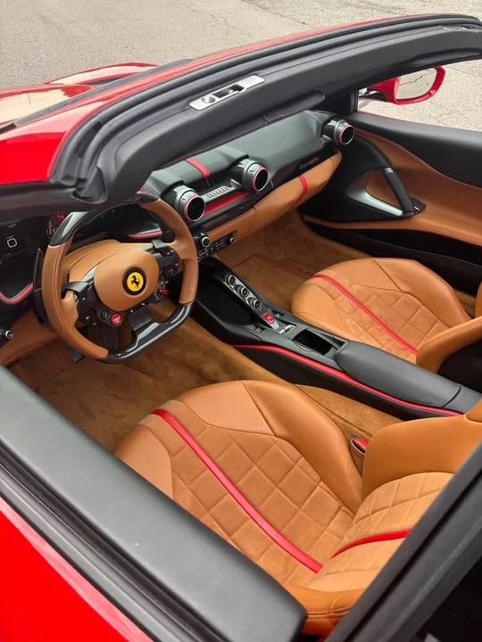 2022 Ferrari 812 GTS - Image 5 of 16