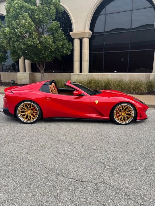 2022 Ferrari 812 GTS - Image 3 of 16