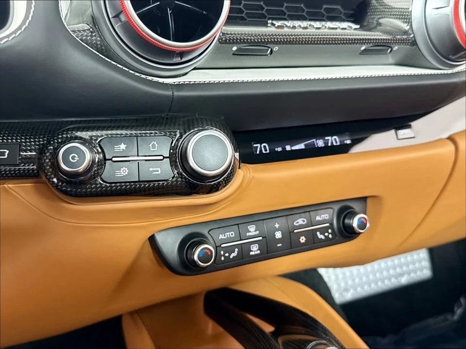 2022 Ferrari 812 GTS - Image 11 of 19