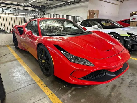 2022 Ferrari F8