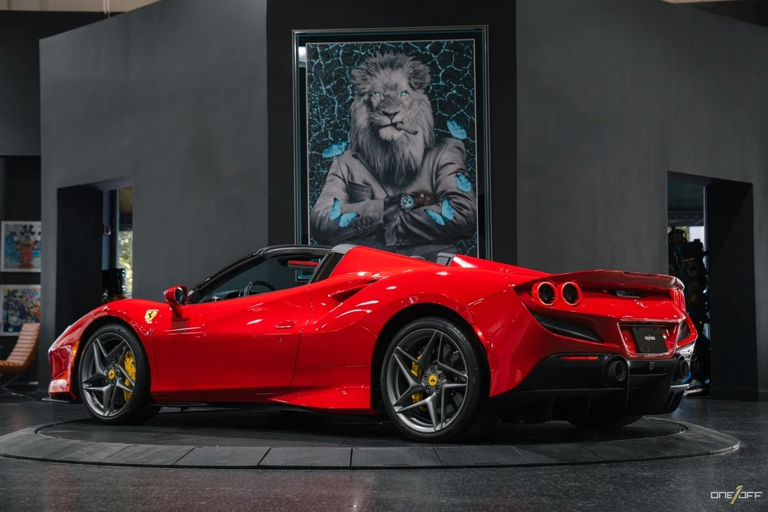 2022 Ferrari F8 Spider - Image 5 of 12