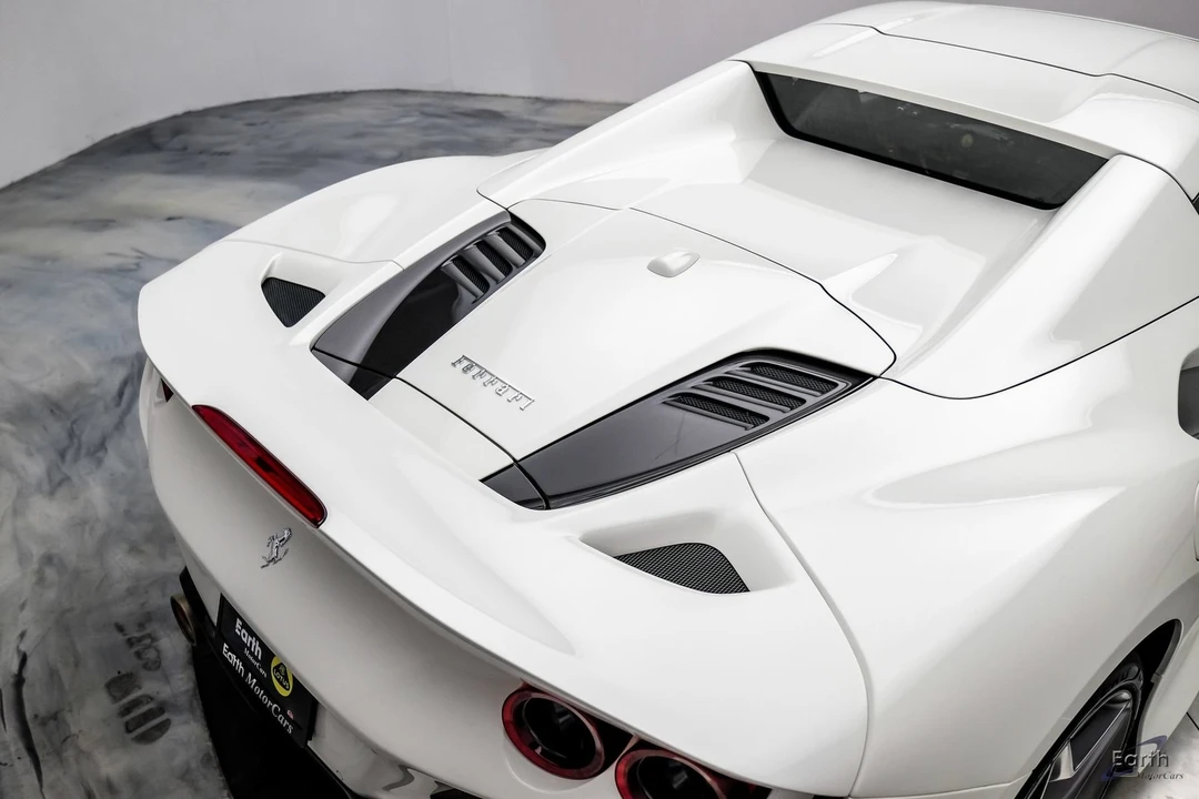 2022 Ferrari F8 Spider - Image 21 of 31