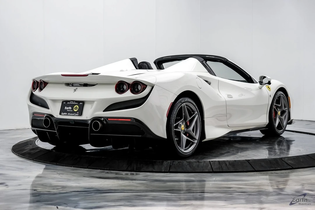 2022 Ferrari F8 Spider - Image 23 of 31