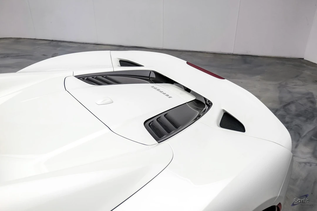 2022 Ferrari F8 Spider - Image 22 of 31