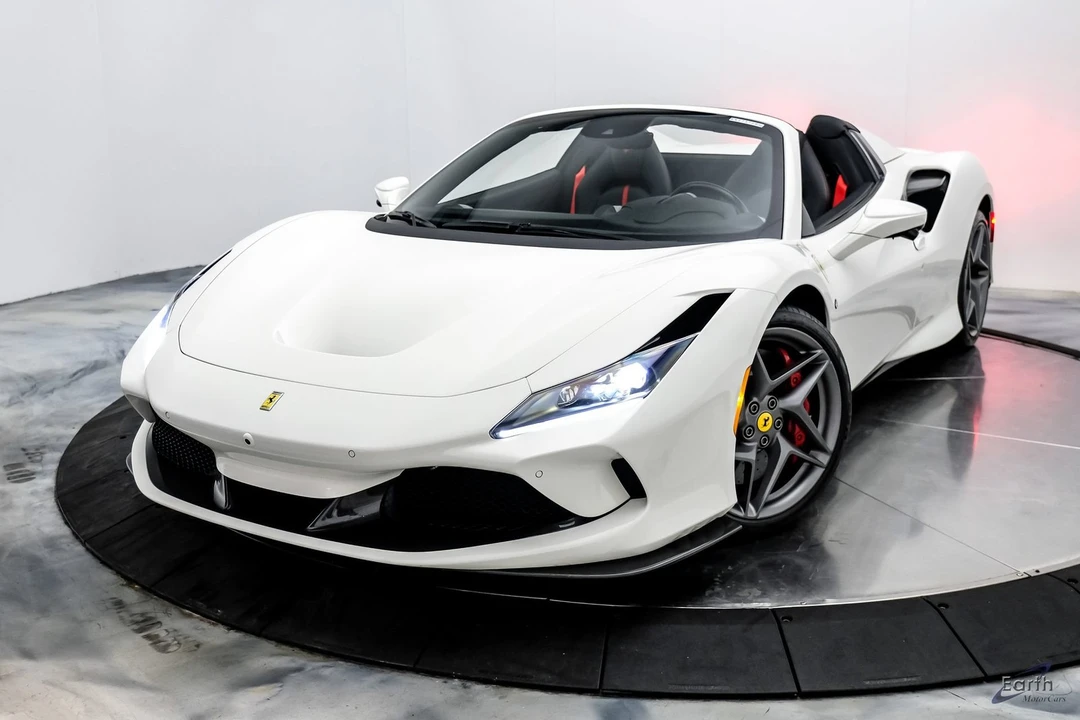 2022 Ferrari F8 Spider - Image 5 of 31