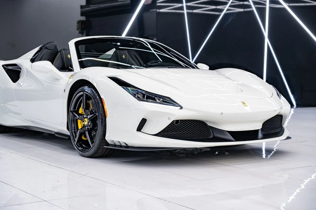2022 Ferrari F8 Spider - Image 7 of 31
