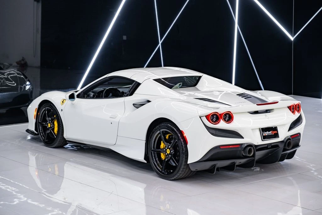 2022 Ferrari F8 Spider - Image 23 of 31