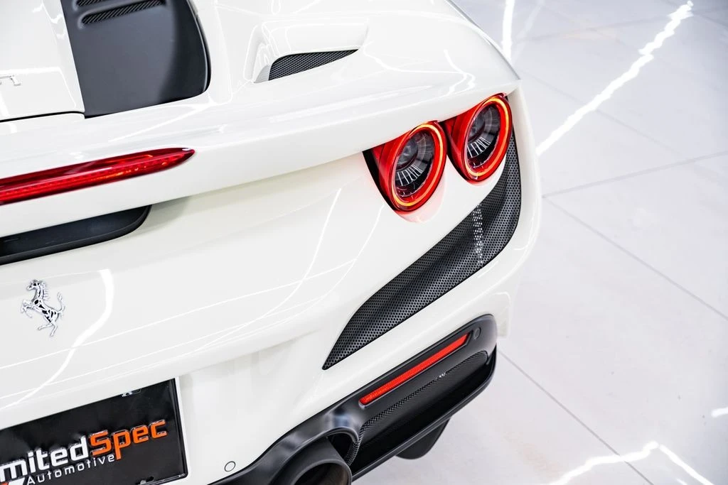 2022 Ferrari F8 Spider - Image 30 of 31