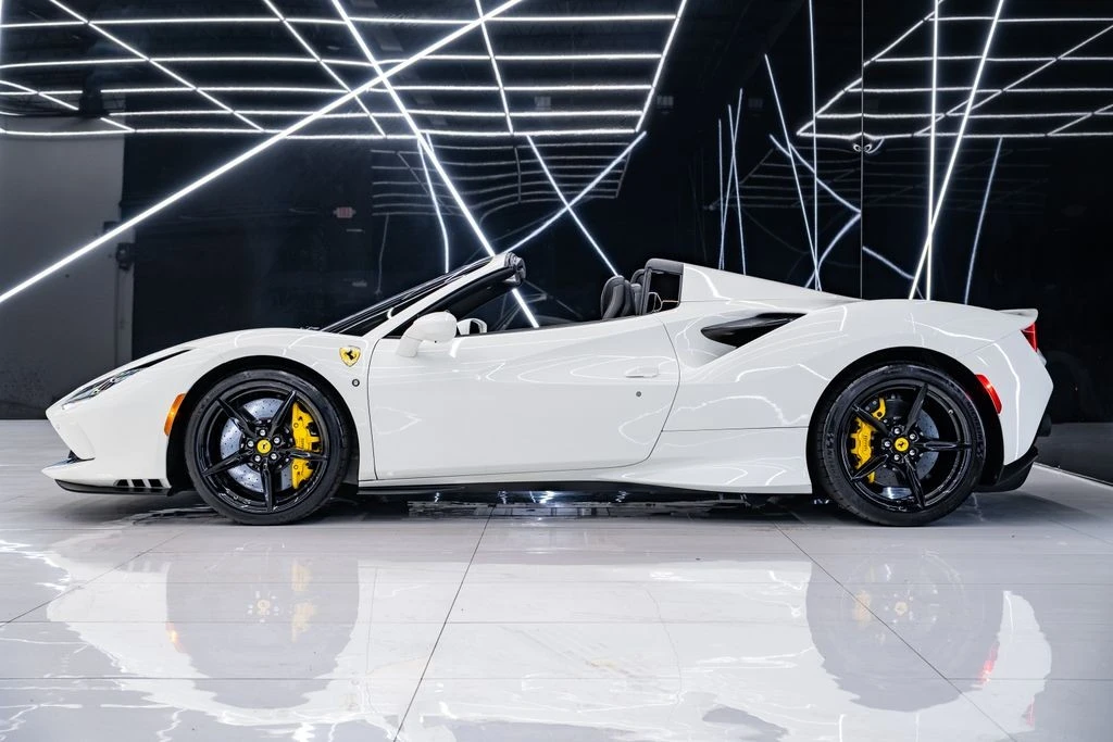 2022 Ferrari F8 Spider - Image 10 of 31