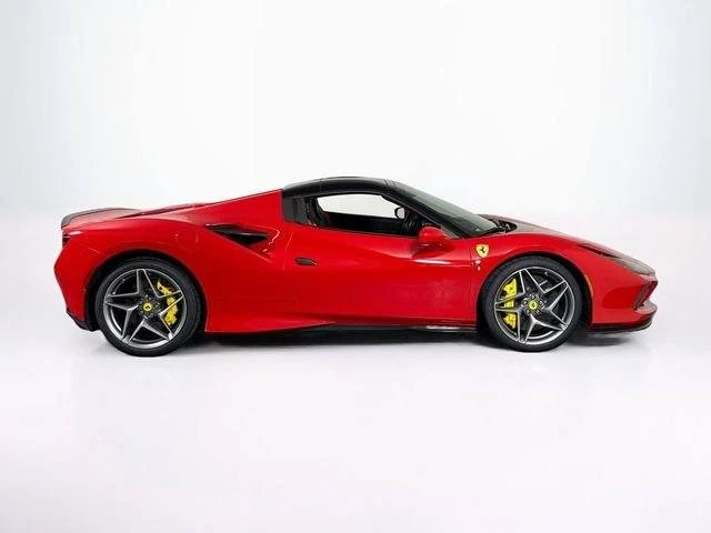 2022 Ferrari F8 Spider - Image 10 of 20