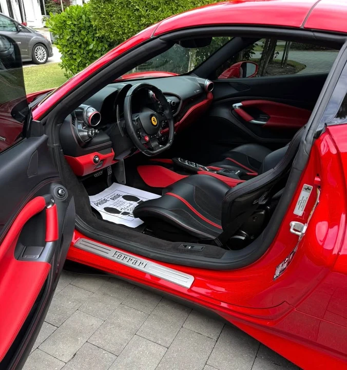 2022 Ferrari F8 Spider - Image 10 of 18