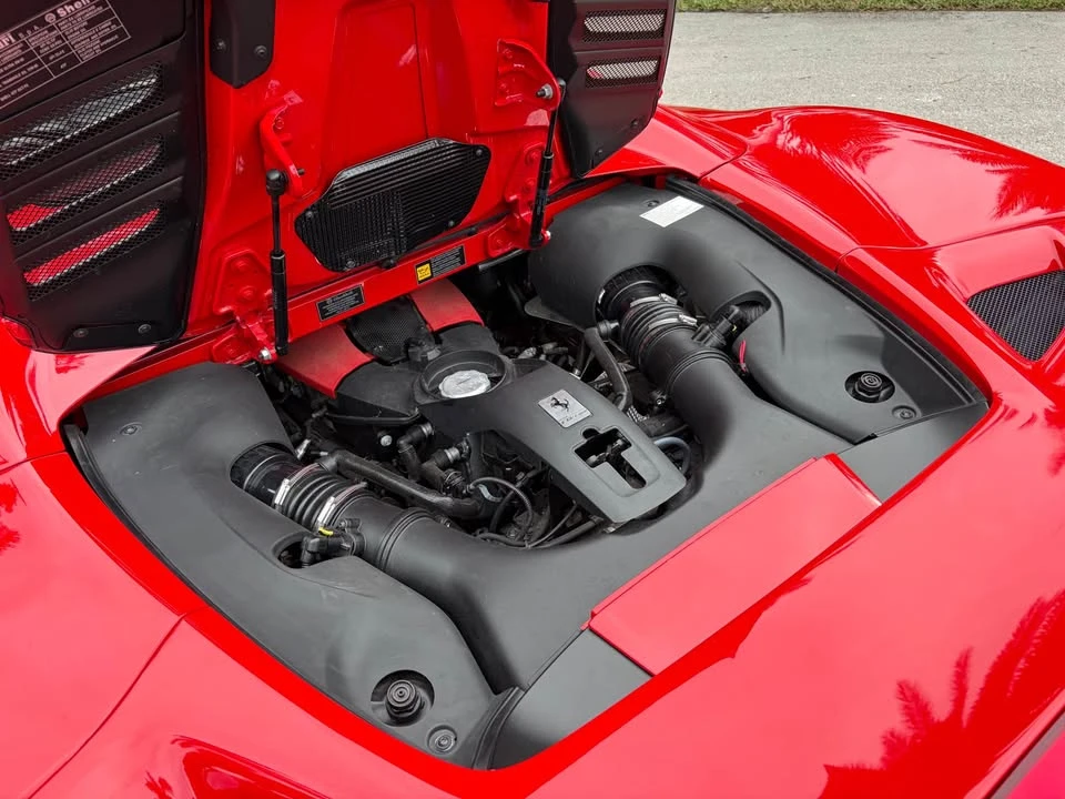 2022 Ferrari F8 Spider - Image 11 of 21