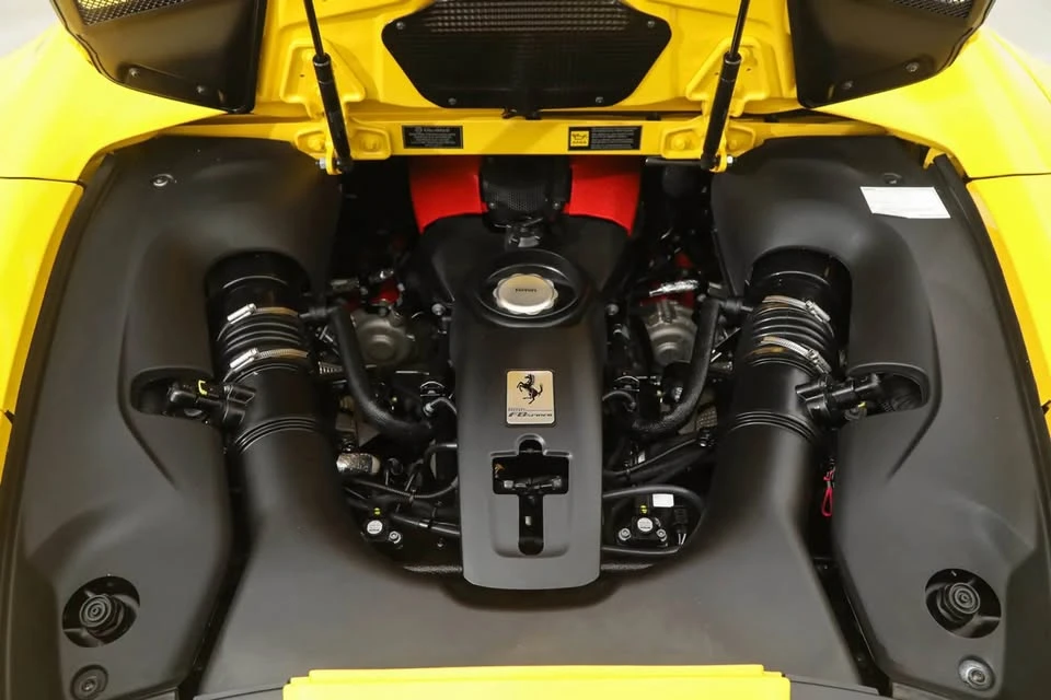 2022 Ferrari F8 Spider - Image 11 of 15