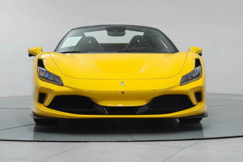 2022 Ferrari F8 Spider - Image 3 of 15