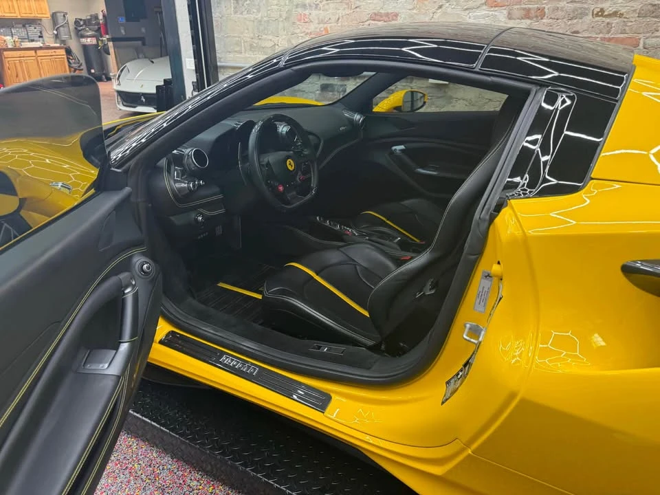2022 Ferrari F8 Spider - Image 4 of 11