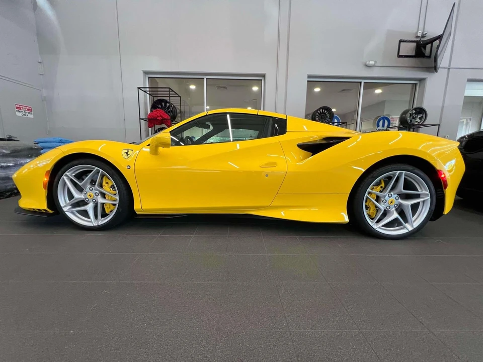 2022 Ferrari F8 Spider - Image 4 of 27