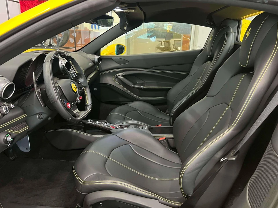2022 Ferrari F8 Spider - Image 10 of 27