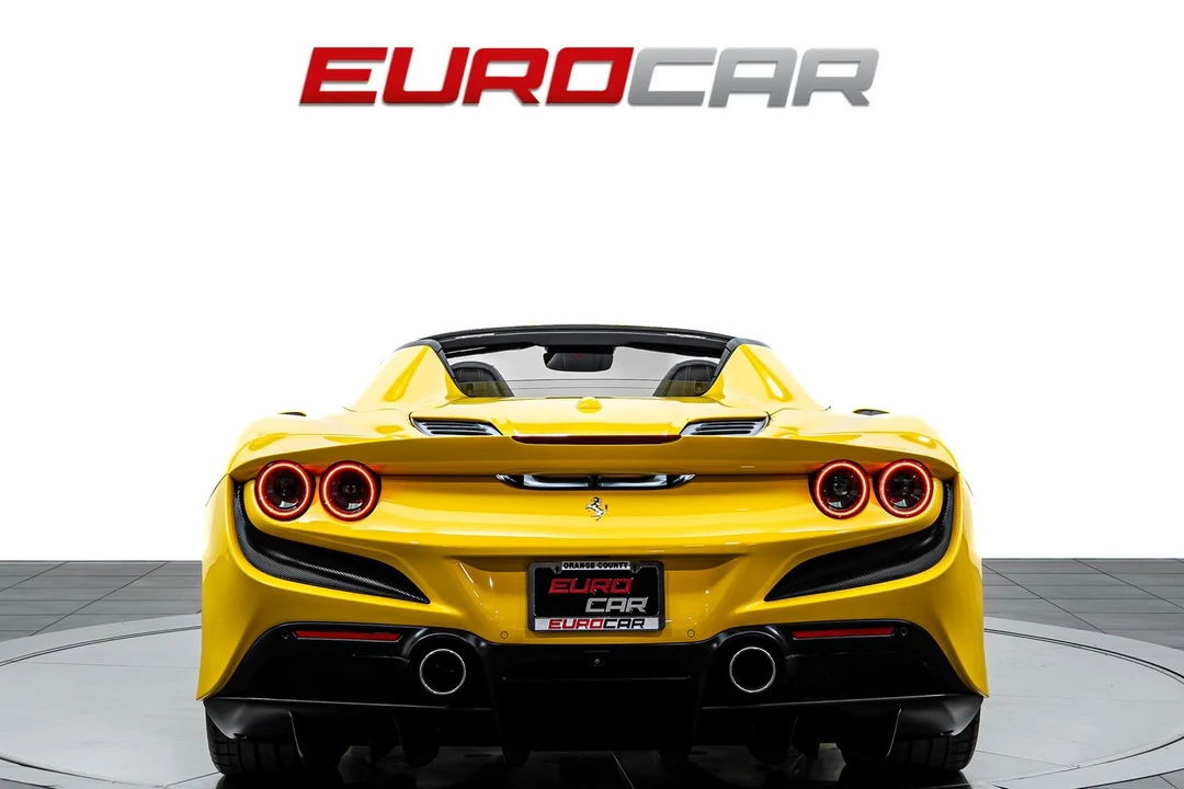 2022 Ferrari F8 Spider - Image 5 of 31