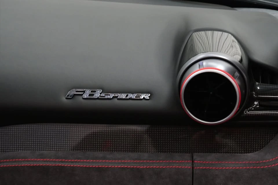 2022 Ferrari F8 Spider - Image 15 of 19