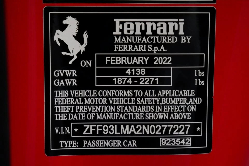 2022 Ferrari F8 Spider - Image 18 of 19