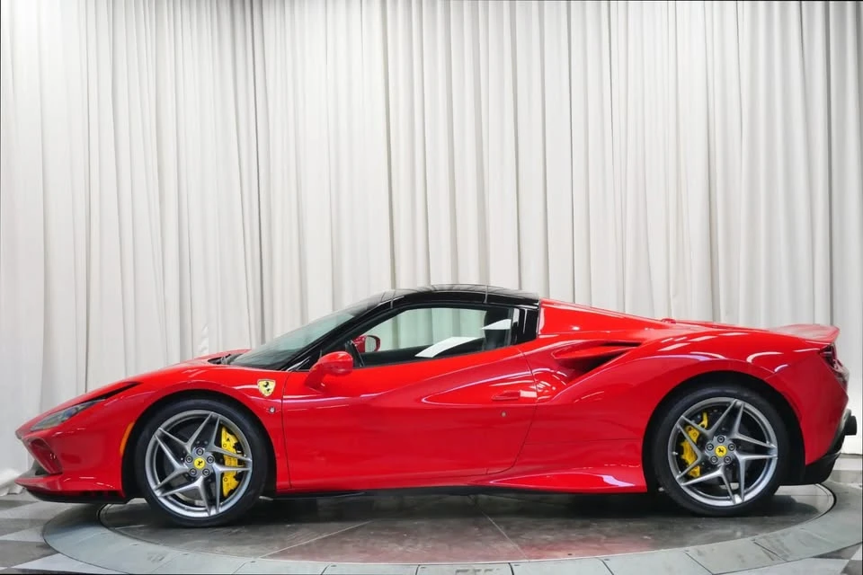 2022 Ferrari F8 Spider - Image 5 of 19